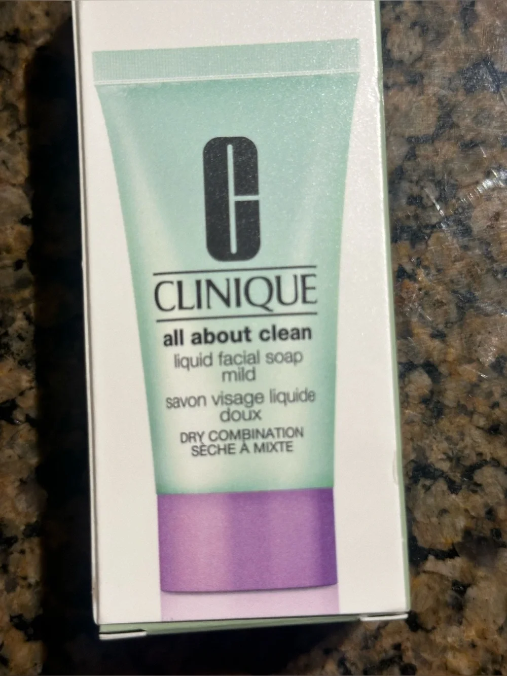 Clinique All About Clean Mild Liquid Facial Soap — Light Green